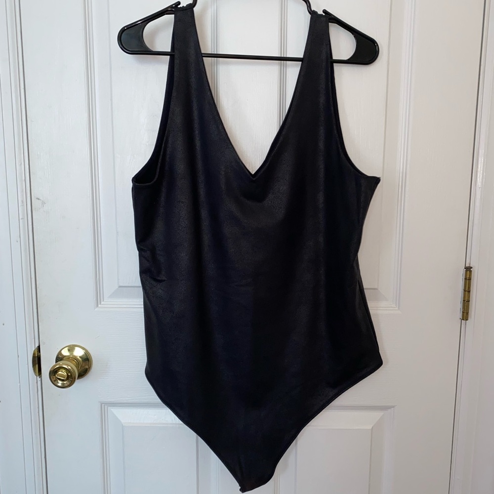 Abercrombie Double Layer V-Neck Bodysuit Size XL